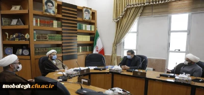 نشست رئیس دانشگاه فرهنگیان و رئیس مرکز تربیت مبلغ معلم حوزه با رئیس دفتر تبلیغات حوزه 