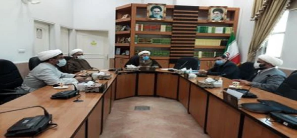 تصاویر نشست رئیس دانشگاه فرهنگیان و رئیس مرکز تربیت مبلغ معلم حوزه با رئیس دفتر تبلیغات حوزه را در ادامه می بینید. 3