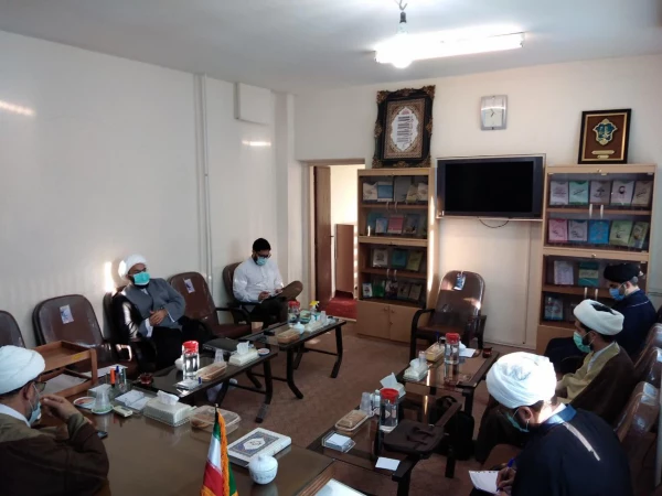 برگزاری اولین جلسه کمیته سیاستگذاری و برنامه ریزی علمی مرکز تربیت معلم مبلغ حوزه علمیه 7