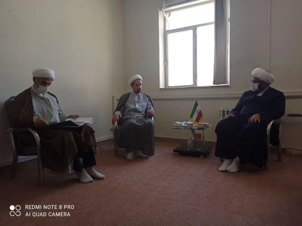 تصاویر / بازدید حجت الاسلام و المسلمین دکتر فلاحی سخنگوی کمیسیون آموزش مجلس از مرکز تربیت معلم مبلغ حوزه های علمیه 11