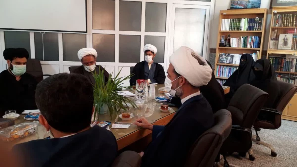 جلسه مشترک همکاران مرکز تربیت معلم مبلغ با مدیران معاونت تبلیغ و فرهنگی حوزه علمیه خواهران 8